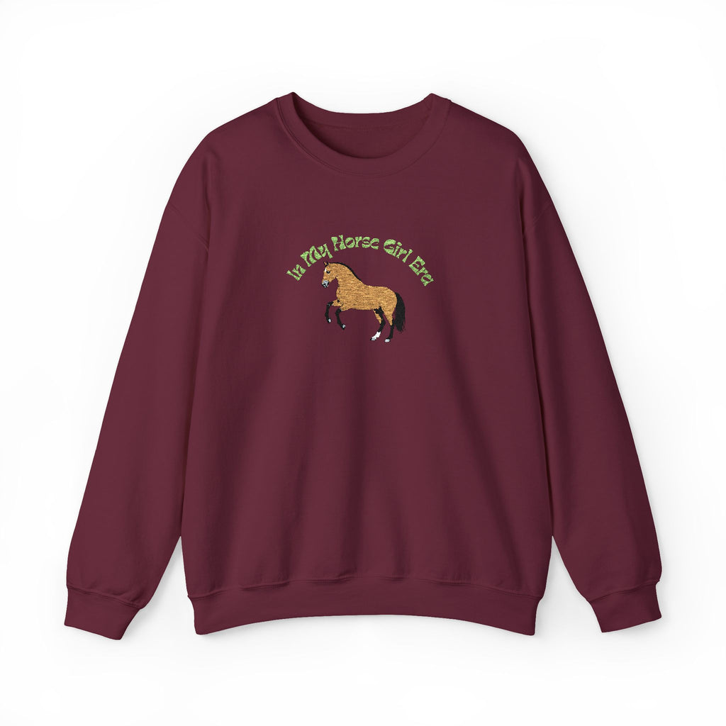 In my horse girl era, Besticktes Sweatshirt

